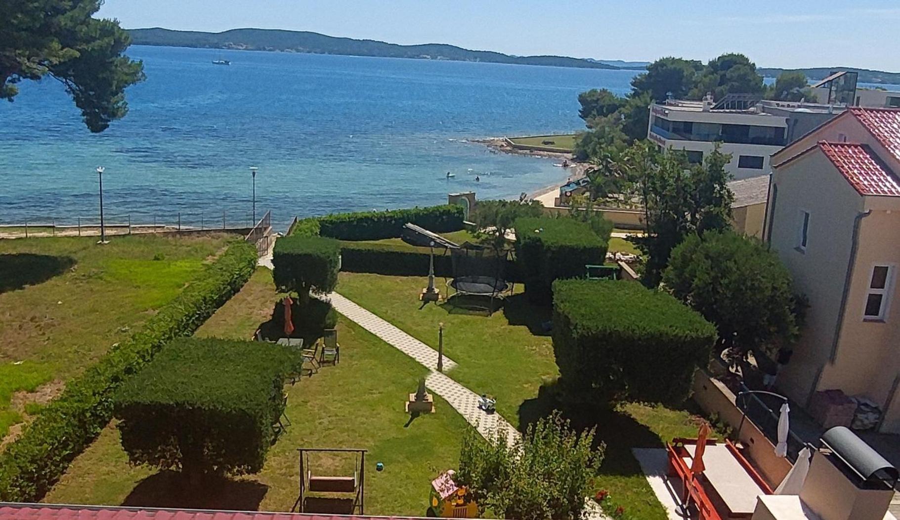 Apartments Becky On A Sandy Beach Without Crowd Sukošan Eksteriør billede